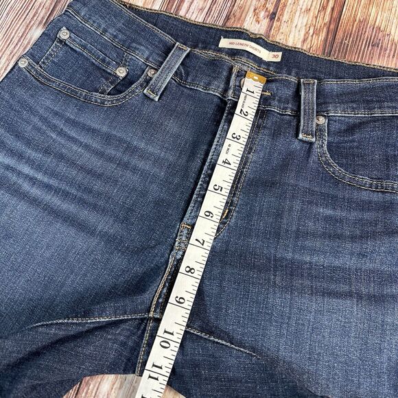 Levi's MID LENGTH SHORTS Womens Size 30 Blue Mid Rise Jean Denim 30x6 - Picture 8 of 11